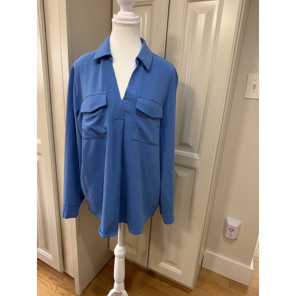 Jones & Co New York Women's Blue Textured V Neck Long Sleeve Utility Shirt Top L